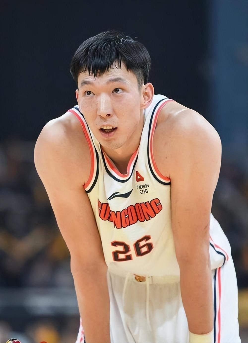 关于重伤球员成功复出，球队战力大增的信息