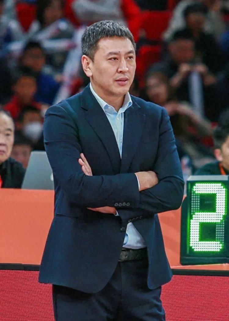 奇才队在关键时刻奋起，士气高昂迈向下一场胜利的简单介绍